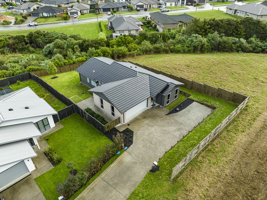 37D Helenvale Crescent, Pokeno > RE/MAX Stars